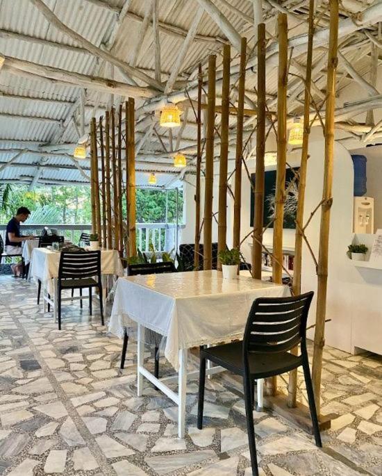 The Three P Beach Resort & Dive Center Agnay Bagian luar foto
